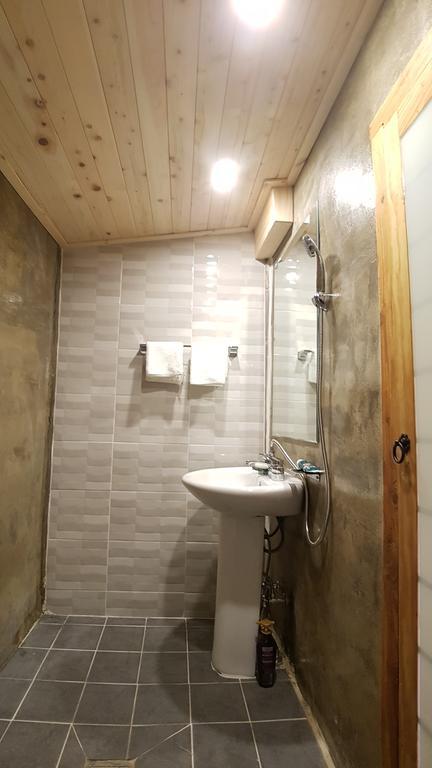 ג'אונג'ו Ohnewwall Guesthouse מראה חיצוני תמונה