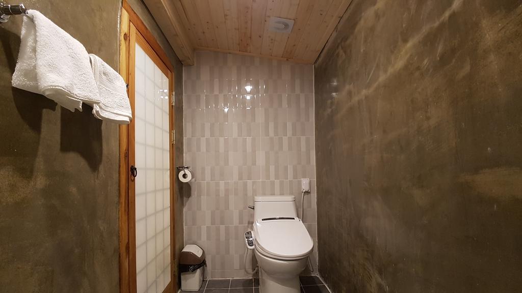 ג'אונג'ו Ohnewwall Guesthouse מראה חיצוני תמונה