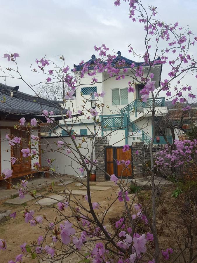 ג'אונג'ו Ohnewwall Guesthouse מראה חיצוני תמונה