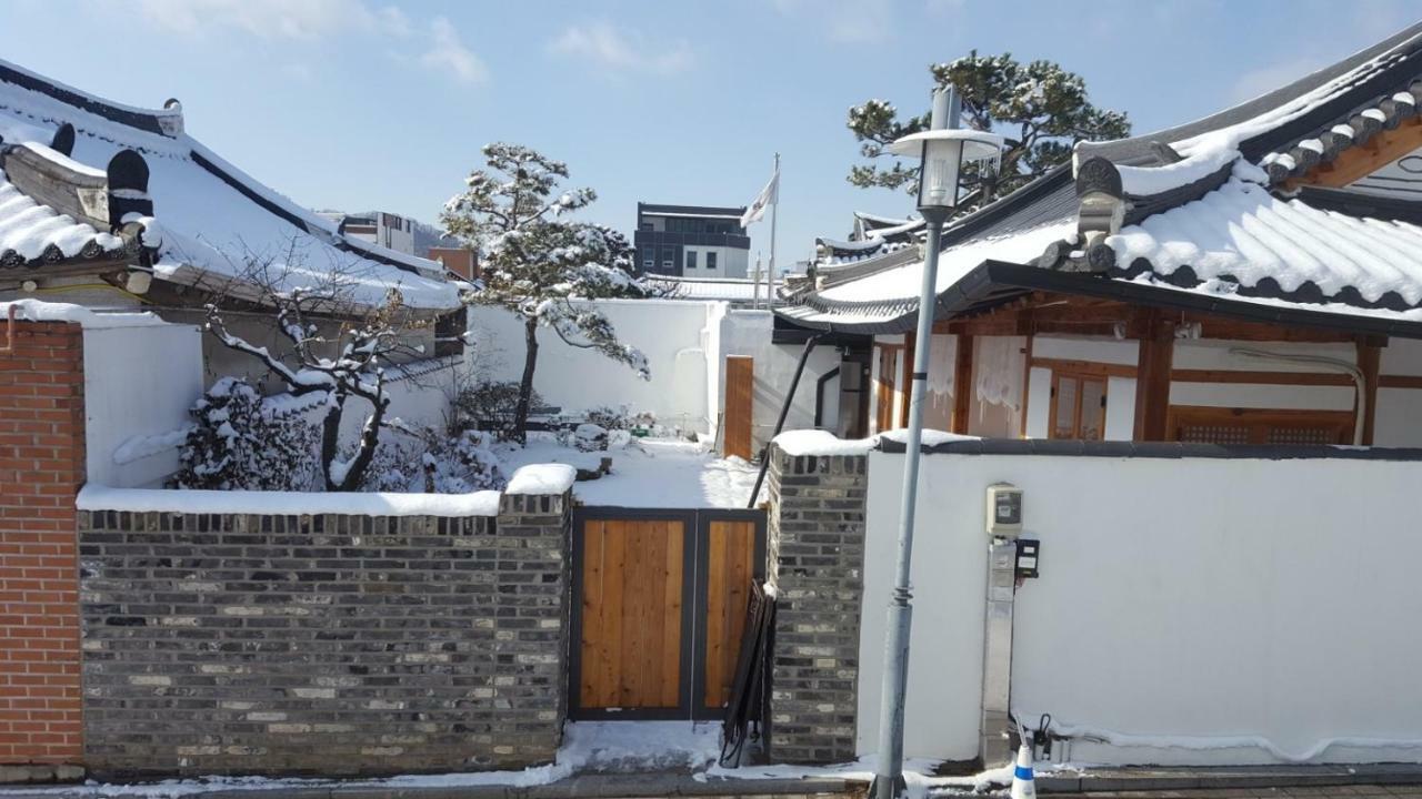 ג'אונג'ו Ohnewwall Guesthouse מראה חיצוני תמונה